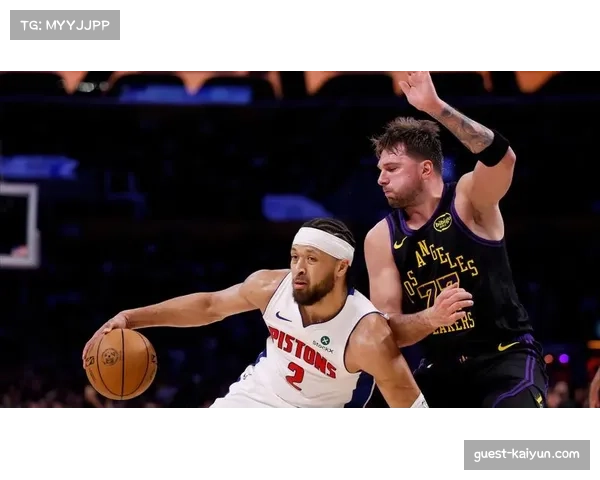 坎宁安炮轰裁判应接受考核 哈特称裁判是人难免犯错